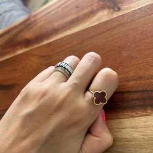 Burgundy Clover Ring